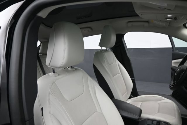 Certified 2025 Ford Mustang Mach-E Premium RWD image 29
