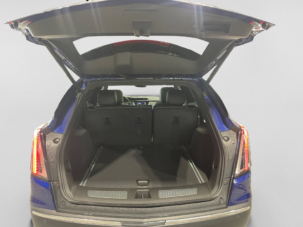 Used 2025 Cadillac XT5 Sportv AWD/4WD image 15