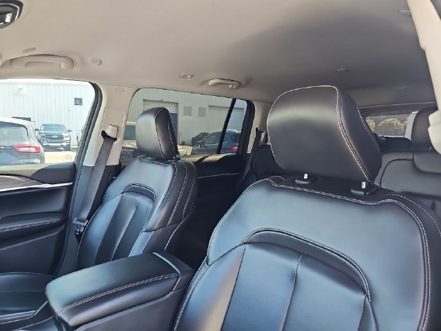 Used 2023 Jeep Grand Cherokee L Limited RWD image 17