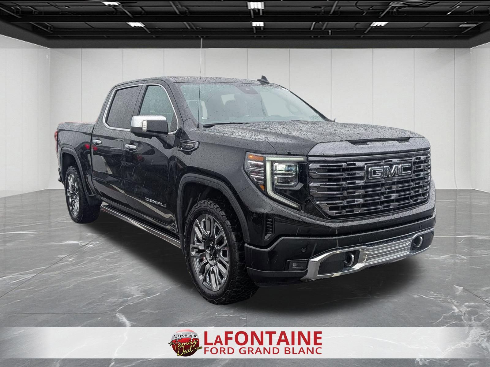 Used 2024 GMC Sierra 1500 Denali Ultimate AWD/4WD image 7