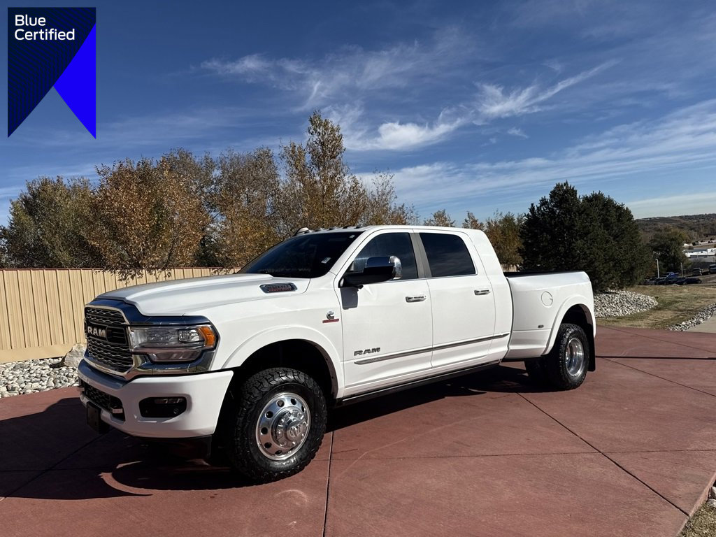 Used 2019 RAM 3500 Limited image 1