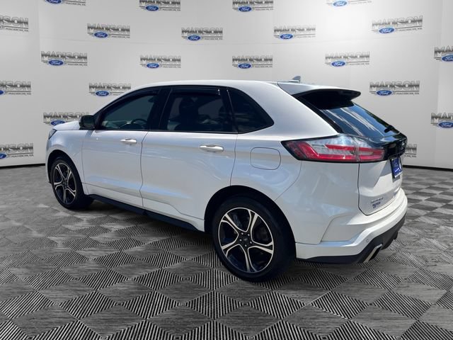 Certified 2019 Ford Edge ST w/ Convenience Package AWD/4WD image 3