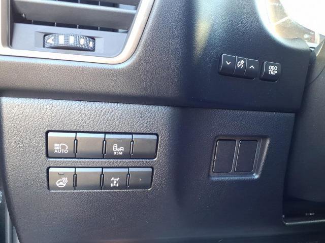 Used 2020 Lexus NX 300 AWD w/ Comfort Package image 17