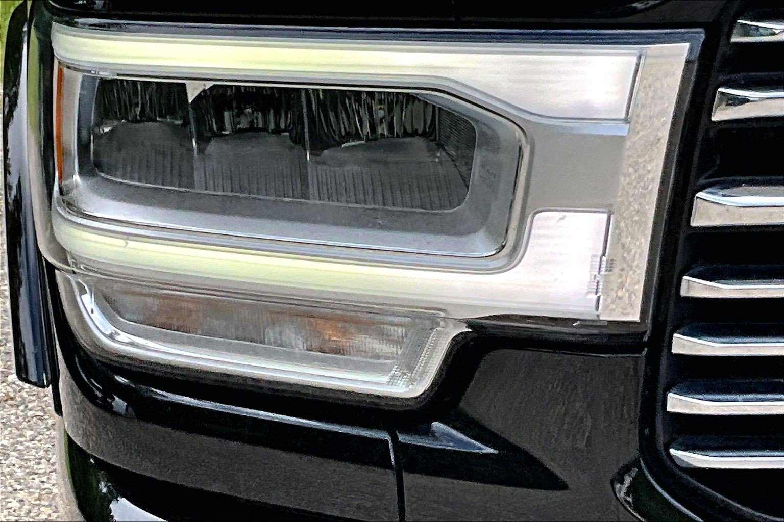 Used 2022 RAM 2500 Laramie AWD/4WD image 30