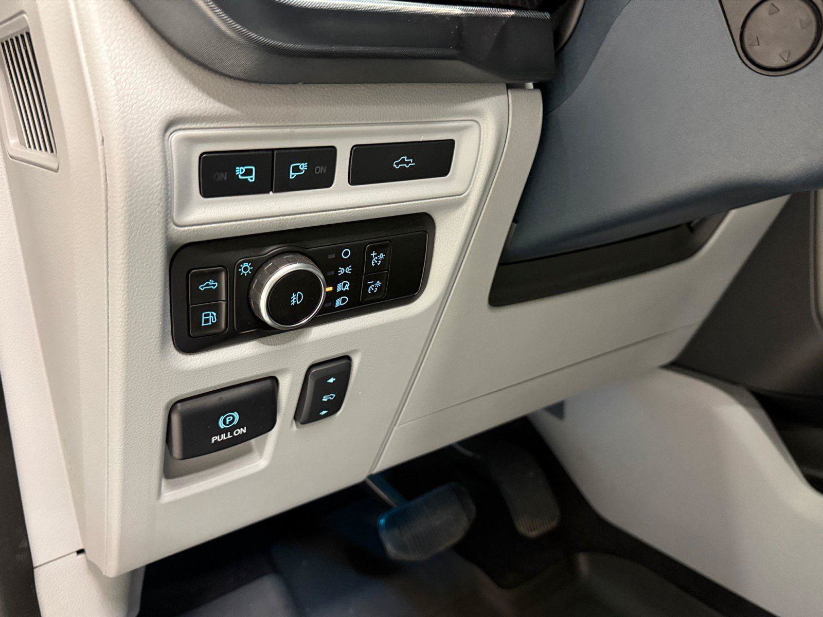 Certified 2023 Ford F150 Limited AWD/4WD image 18