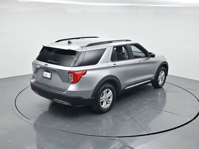 Certified 2023 Ford Explorer XLT w/ Equipment Group 202A image 40