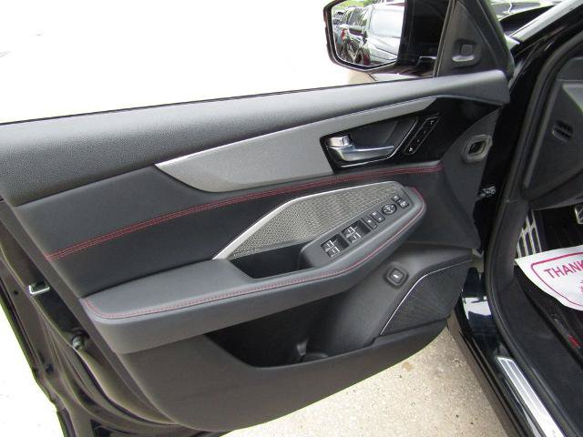 Used 2022 Acura MDX Type S AWD/4WD image 25