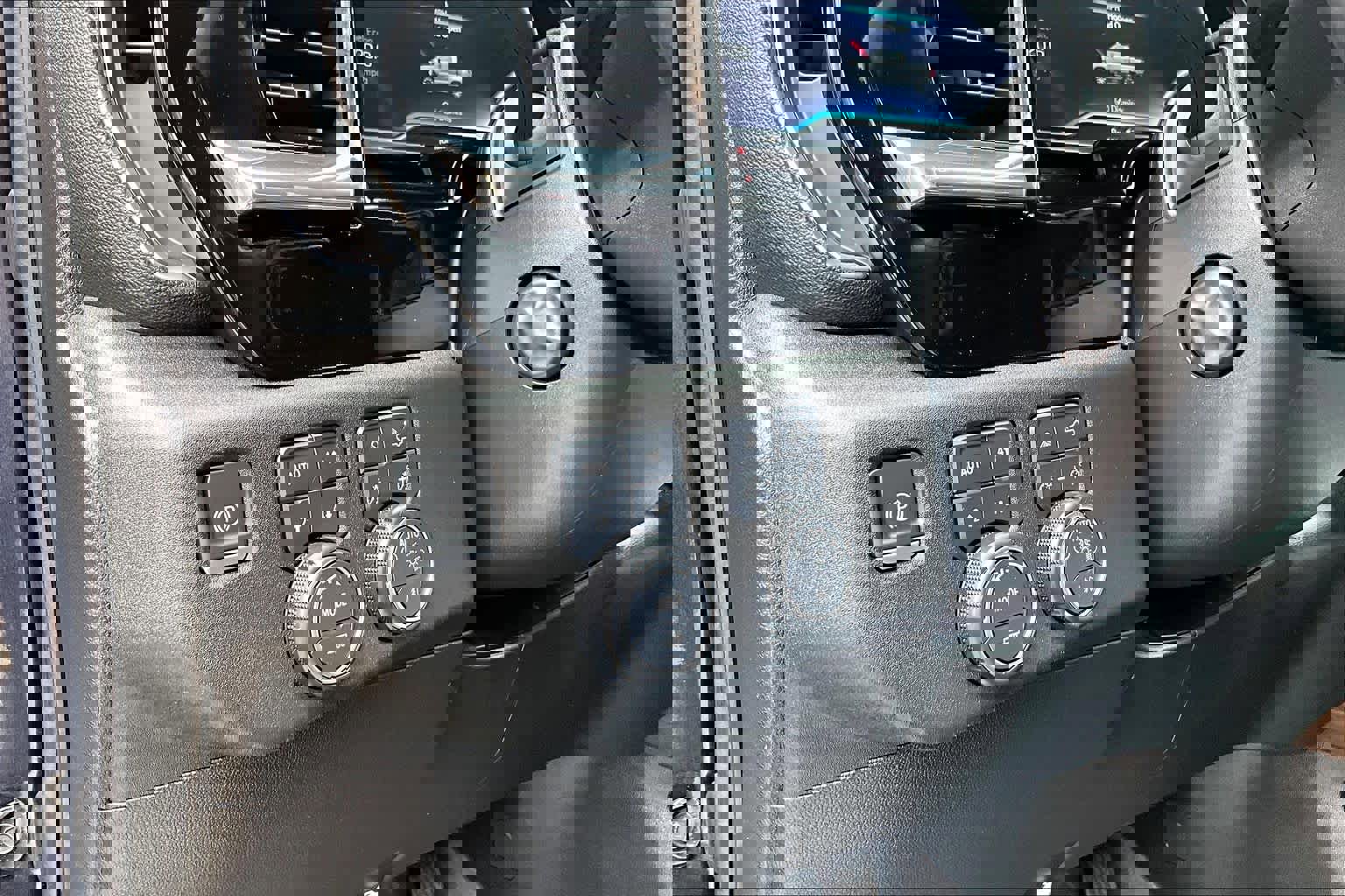 Used 2023 Chevrolet Silverado 1500 High Country w/ Z71 Off-Road Package AWD/4WD image 37