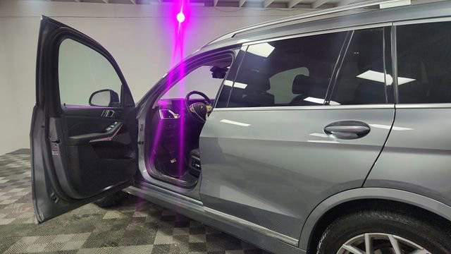Used 2025 BMW X7 xDrive40i image 18