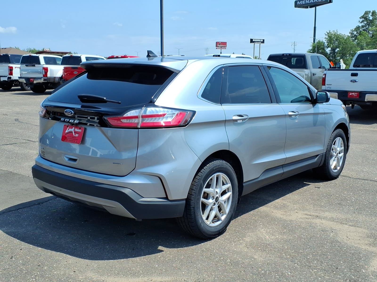 Certified 2024 Ford Edge SEL AWD/4WD image 6