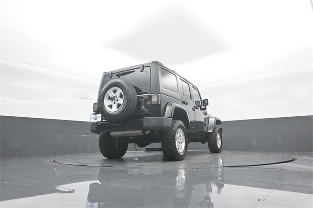 Used 2017 Jeep Wrangler Unlimited Sahara image 31