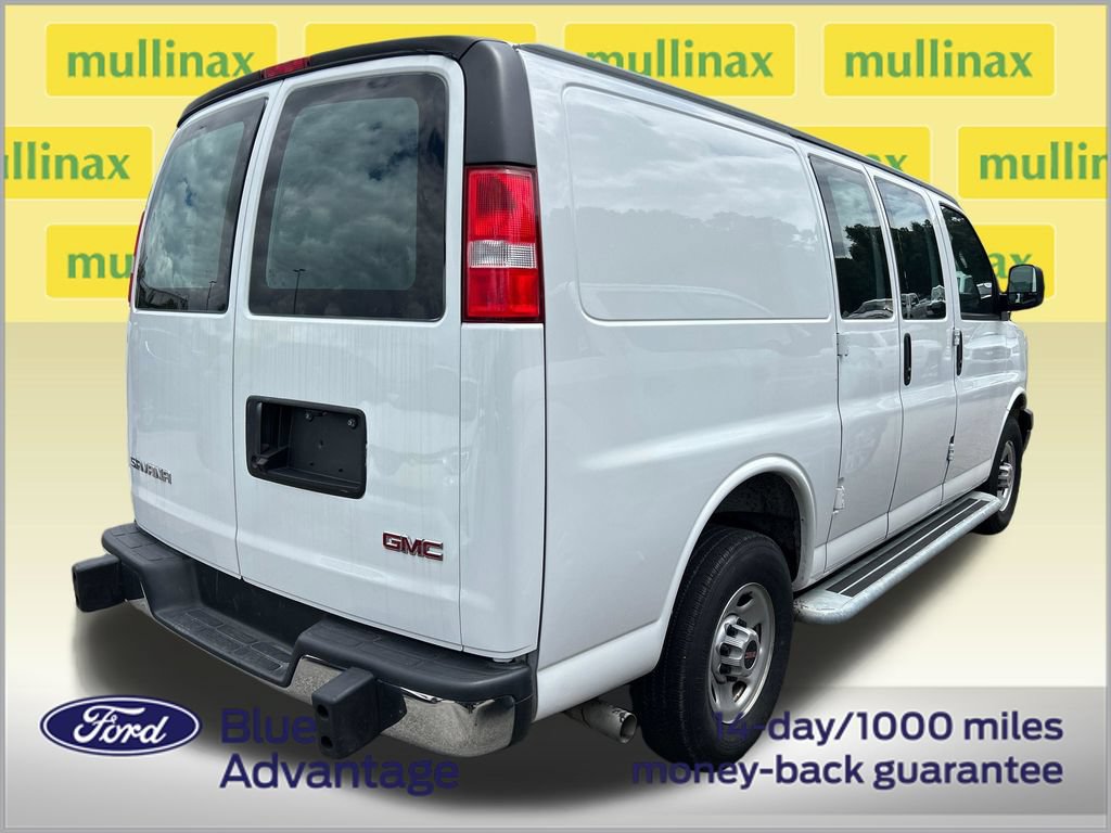 Used 2025 GMC Savana 2500 w/ Driver Convenience Package RWD image 3