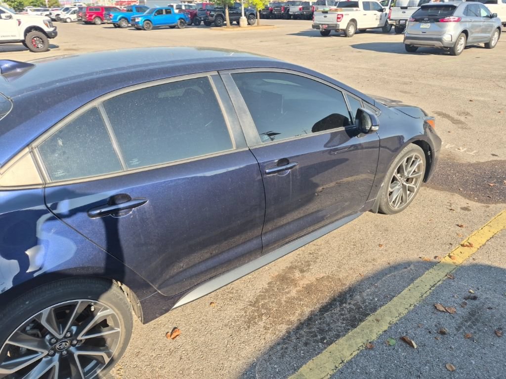 Used 2021 Toyota Corolla SE FWD image 19