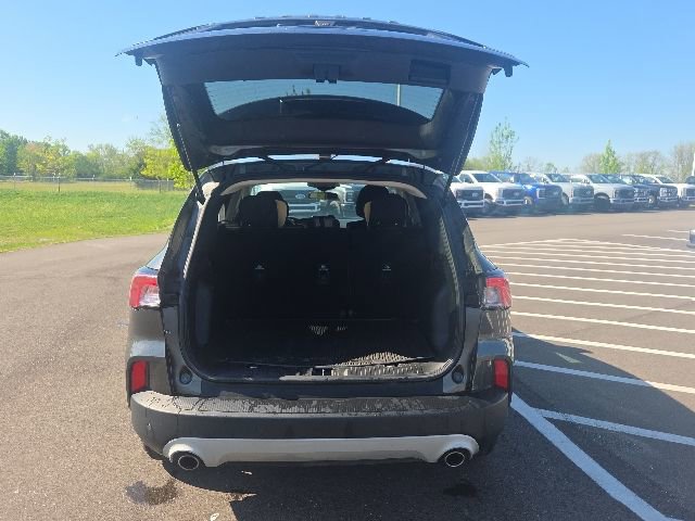 Certified 2020 Ford Escape SE FWD image 10