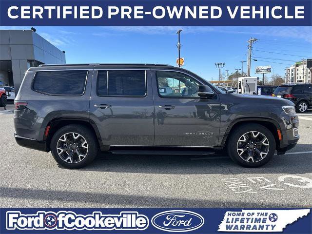 Used 2023 Jeep Wagoneer Series III w/ Preferred Equipment Group image 3