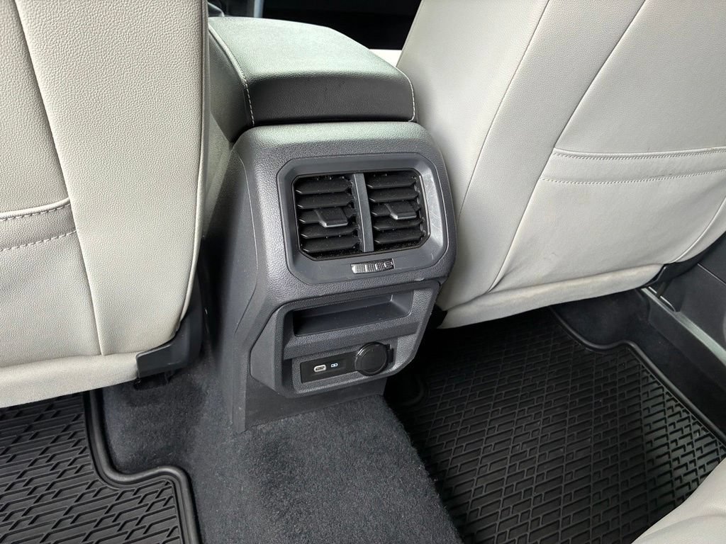Used 2021 Volkswagen Tiguan SE R-Line w/ 3rd Row Seat Package AWD/4WD image 54