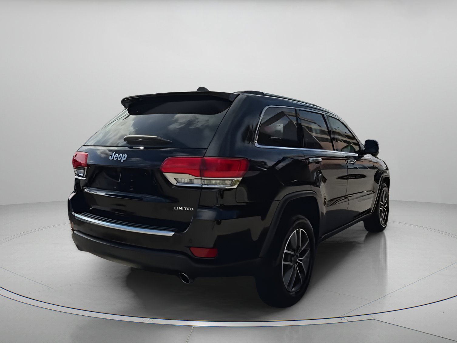 Used 2019 Jeep Grand Cherokee Limited image 27