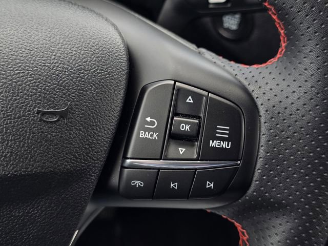 Certified 2025 Ford Escape ST-Line AWD/4WD image 17