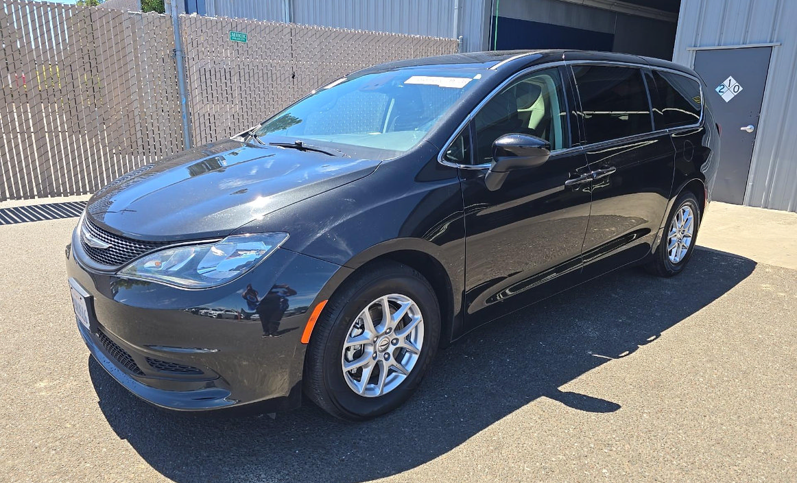 Used 2024 Chrysler Voyager LX