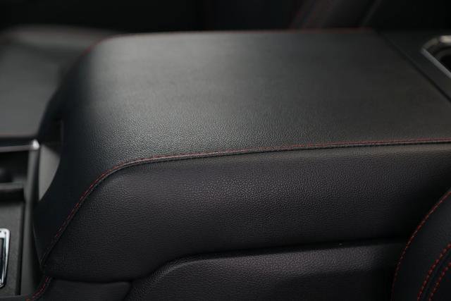 Certified 2024 Ford Expedition Limited image 34