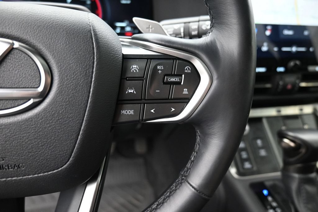 Used 2024 Lexus GX 550 AWD/4WD image 6