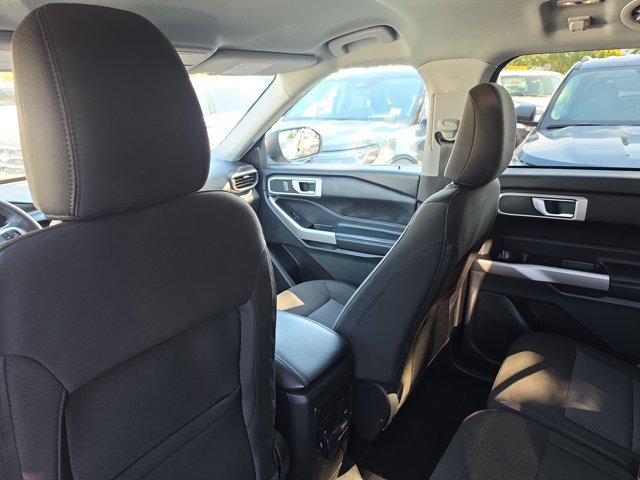 Certified 2023 Ford Explorer XLT RWD image 12