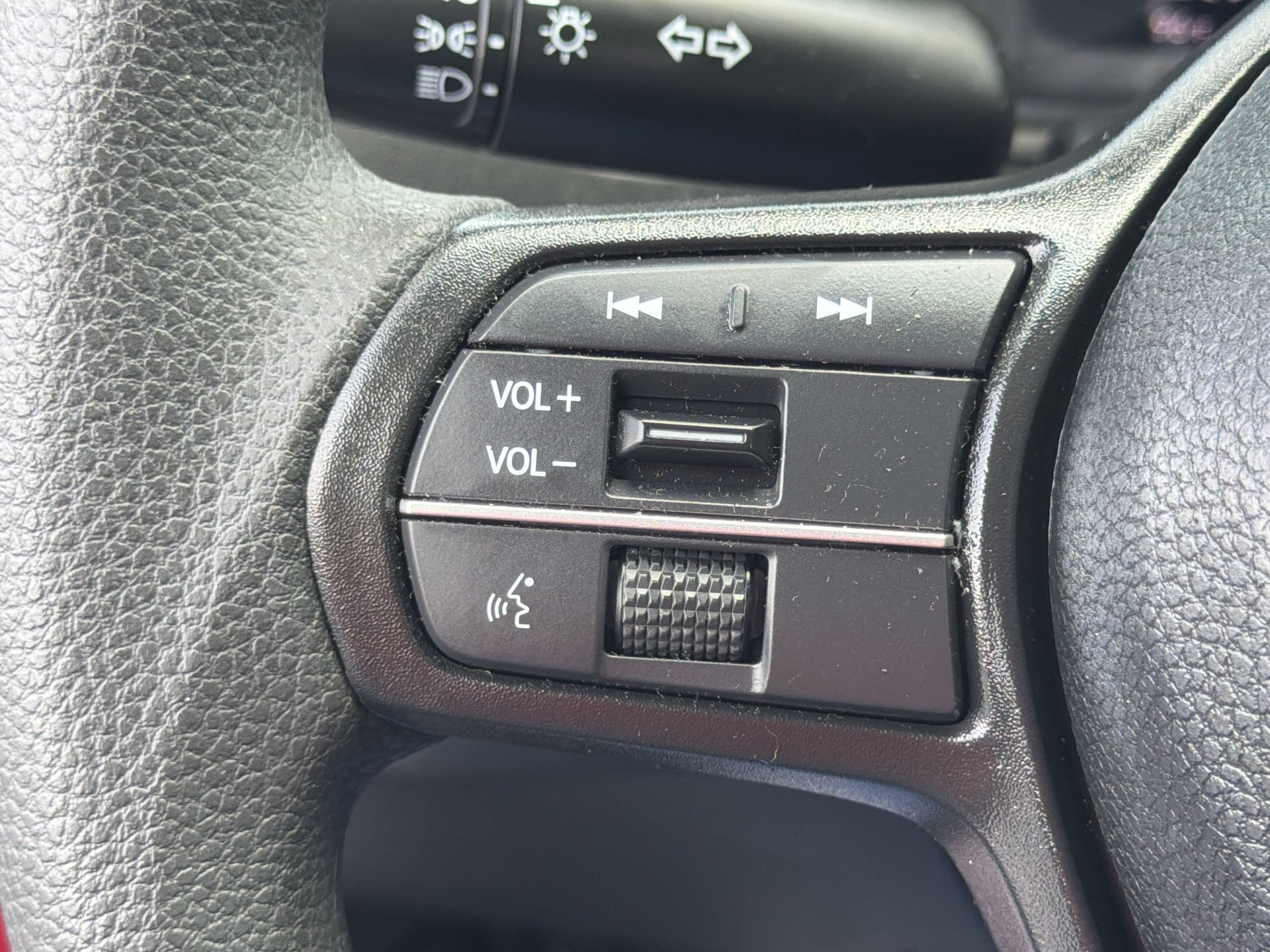 Used 2024 Honda Accord LX image 9