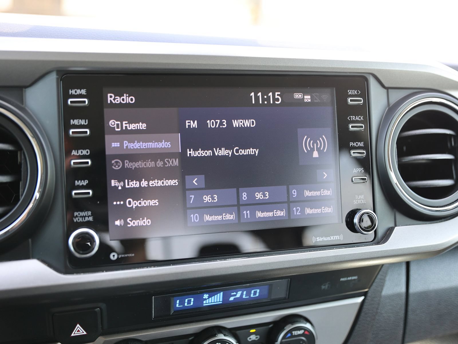 Used 2021 Toyota Tacoma SR5 AWD/4WD image 26