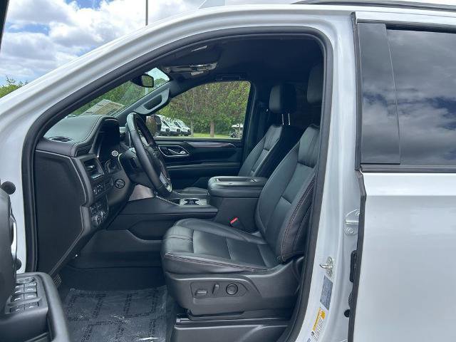 Used 2023 Chevrolet Tahoe RST w/ Luxury Package AWD/4WD image 15