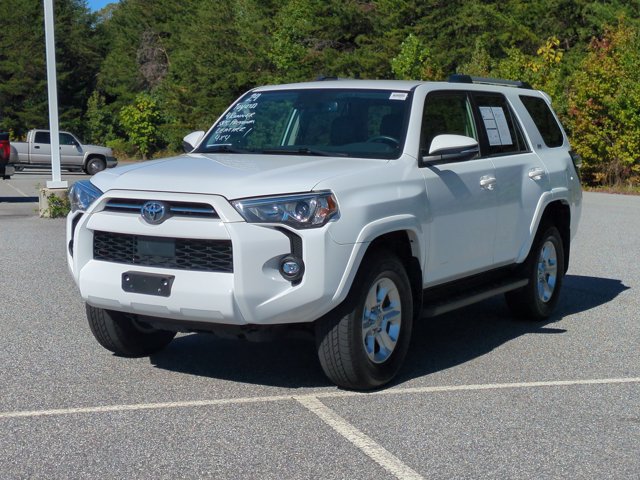 Used 2024 Toyota 4Runner SR5 Premium AWD/4WD image 8
