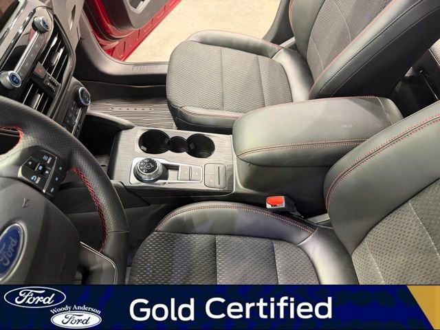 Certified 2025 Ford Escape ST-Line FWD image 18