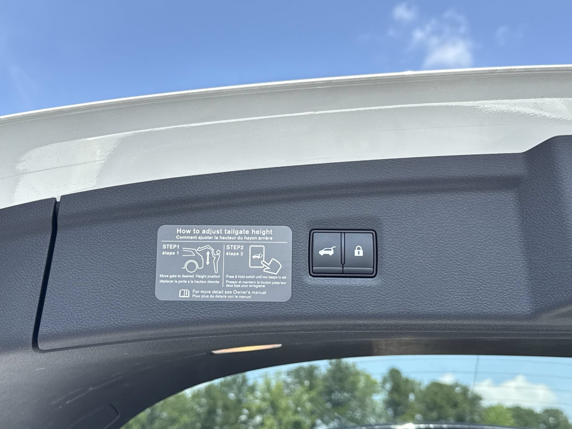 Used 2023 INFINITI QX50 Sensory FWD image 16