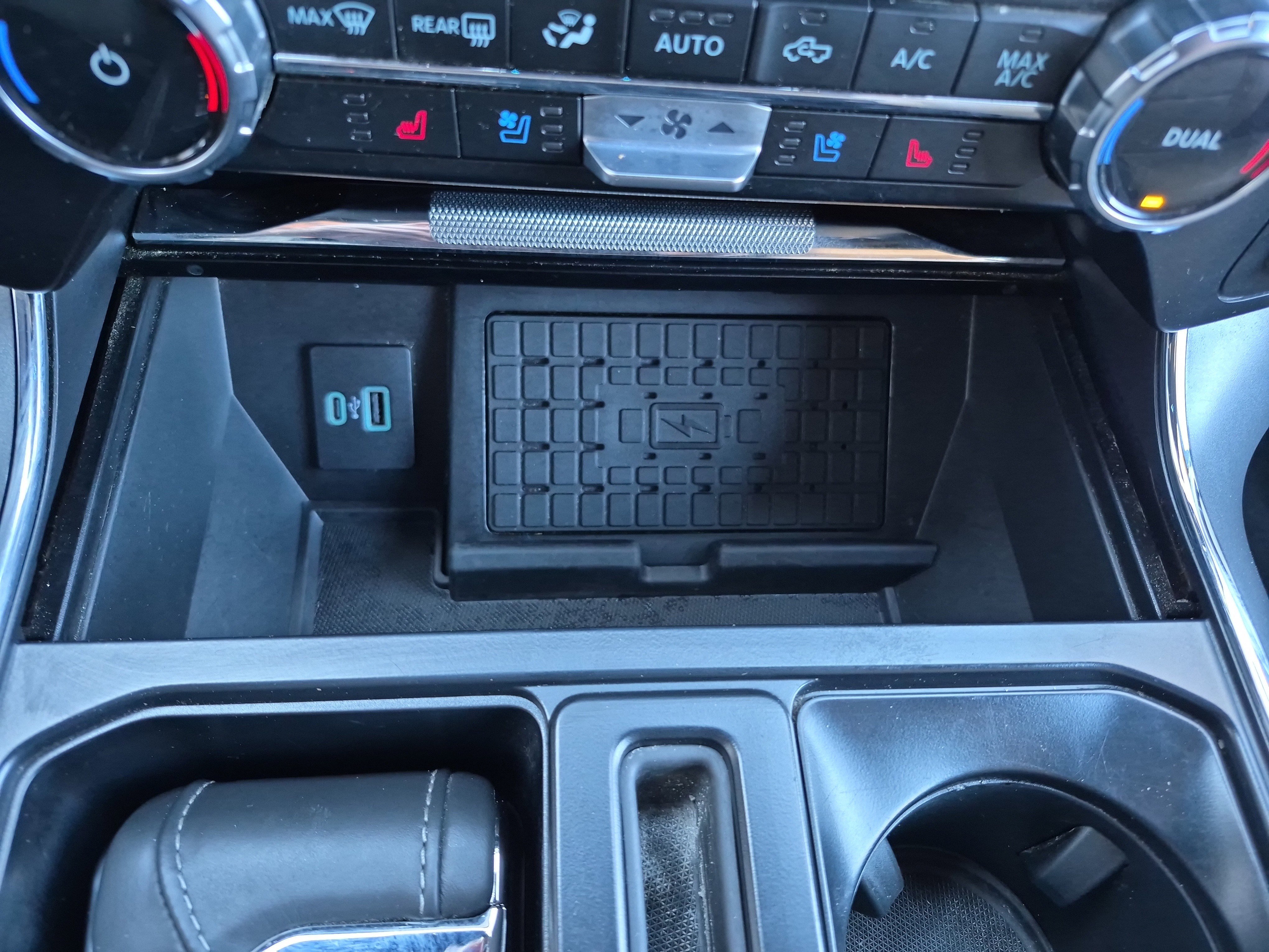 Certified 2023 Ford F150 Lariat w/ Equipment Group 502A High image 33