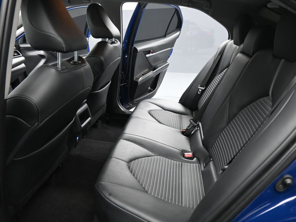 Used 2023 Toyota Camry SE w/ Cold Weather Package AWD/4WD image 17