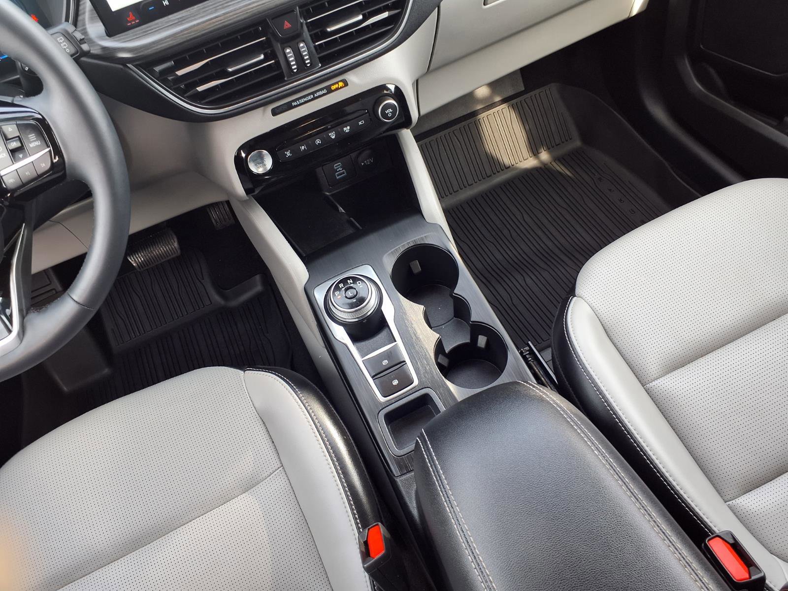 Certified 2023 Ford Escape Platinum image 13