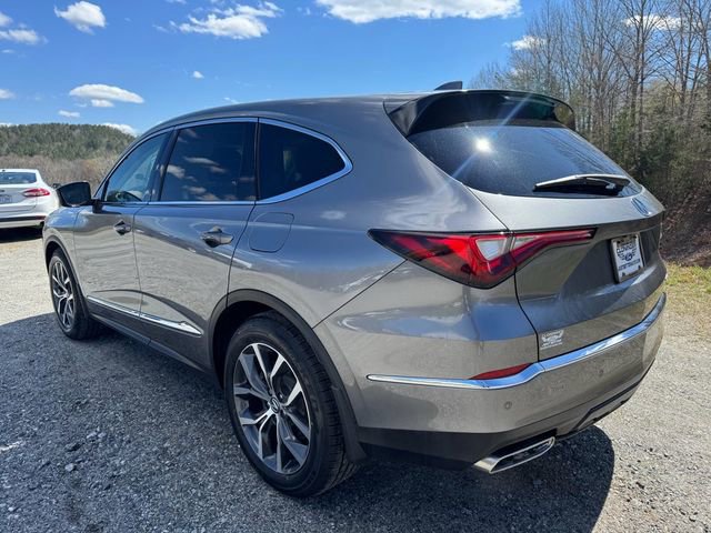 Used 2023 Acura MDX SH-AWD w/ Technology Package image 6