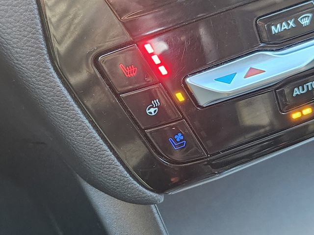 Certified 2023 Ford Explorer Limited w/ Limited Technology Package image 26