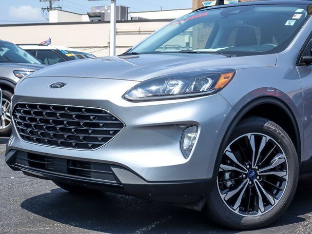 Certified 2022 Ford Escape SEL w/ SEL Stealth AWD Package image 3