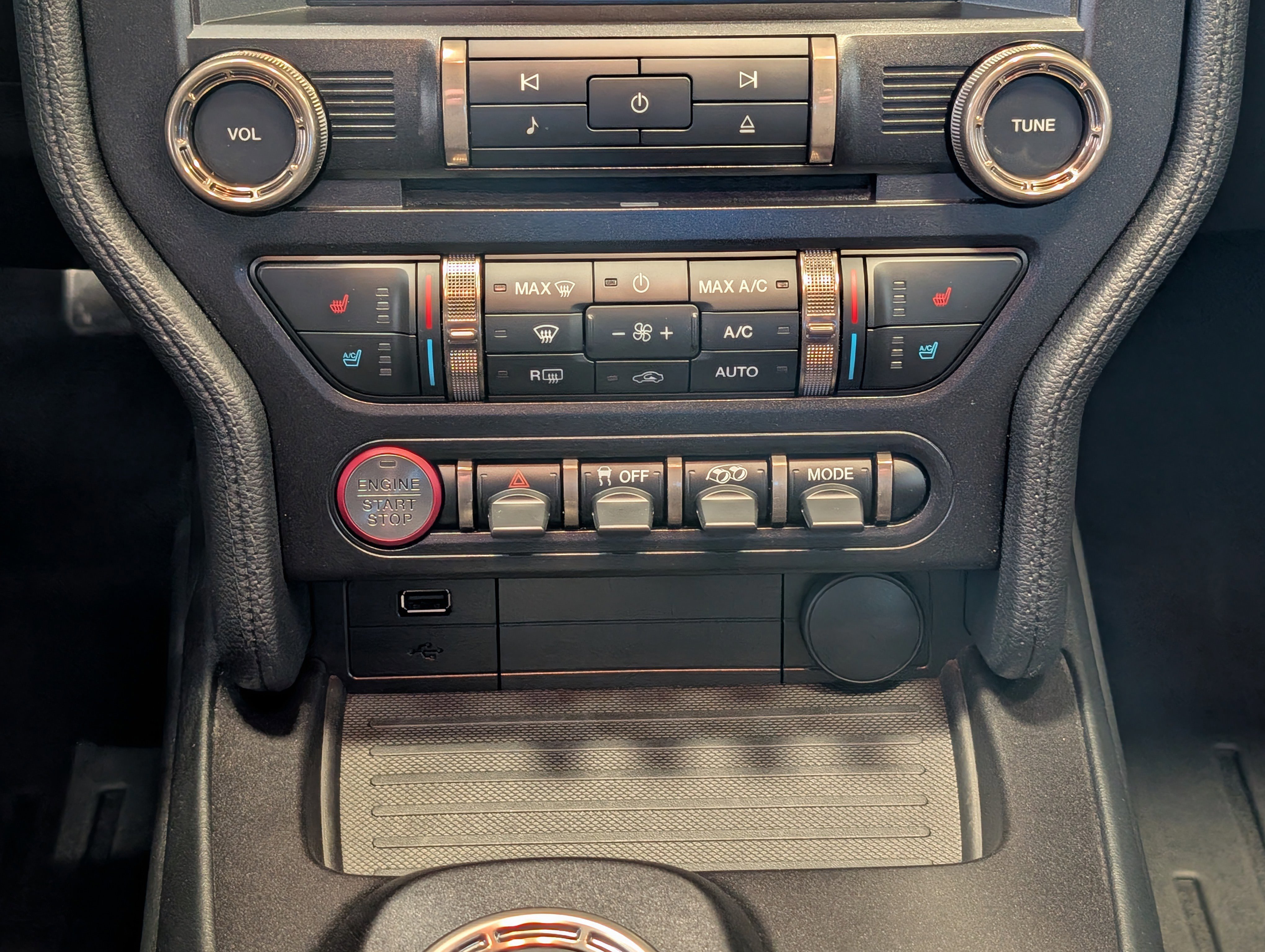Certified 2021 Ford Mustang Shelby GT500 w/ Technology Package RWD image 20
