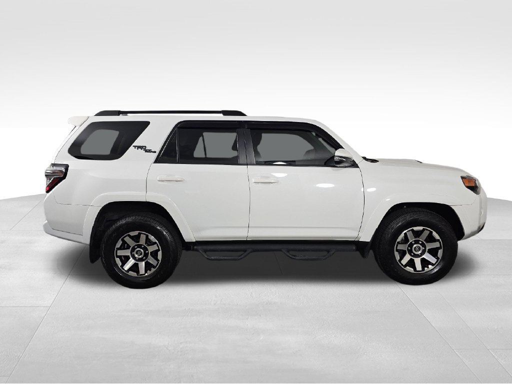 Used 2021 Toyota 4Runner TRD Off-Road Premium w/ Moonroof Package AWD/4WD image 8
