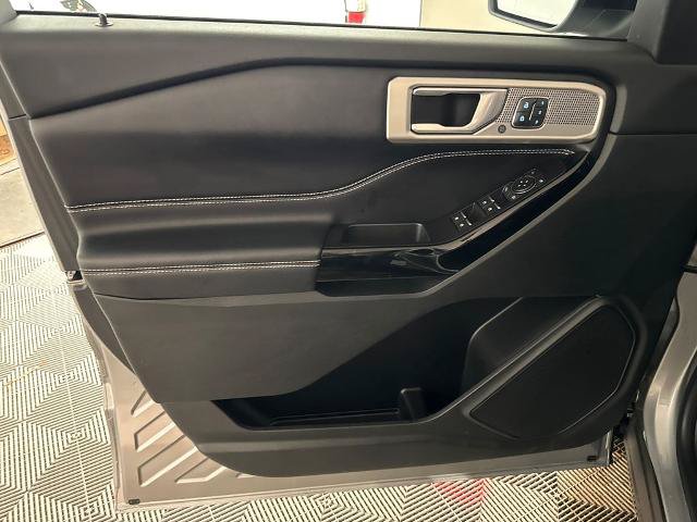 Certified 2022 Ford Explorer ST w/ Equipment Group 401A AWD/4WD image 14