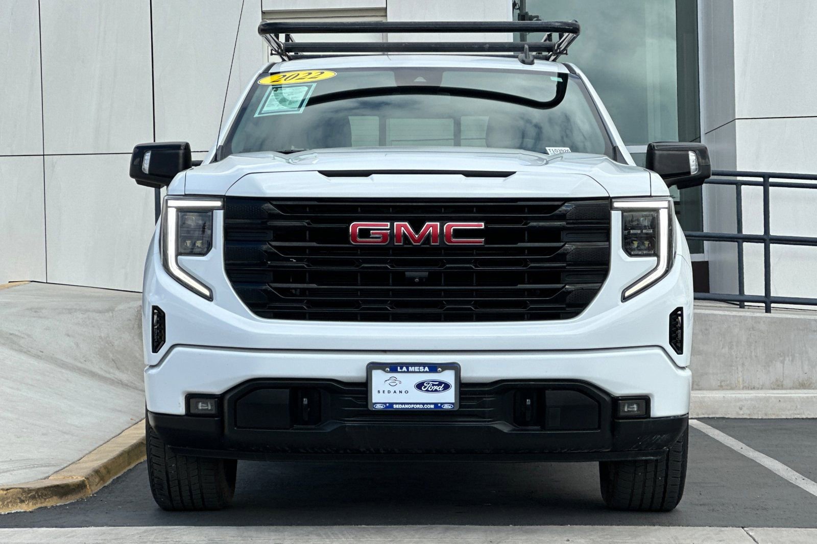Used 2022 GMC Sierra 1500 Elevation w/ Elevation Premium Package image 8