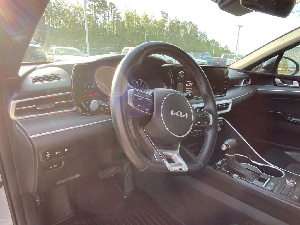 Used 2022 Kia K5 GT-Line image 9