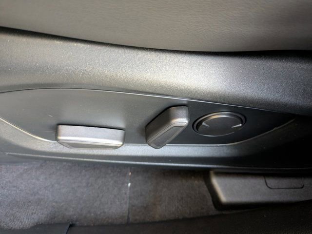 Certified 2023 Ford Explorer Platinum w/ Technology Package image 24