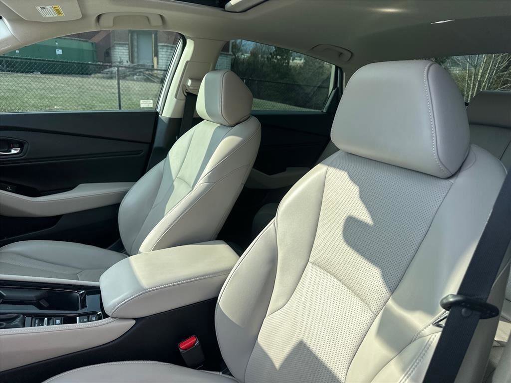 Used 2023 Honda Accord Touring image 16