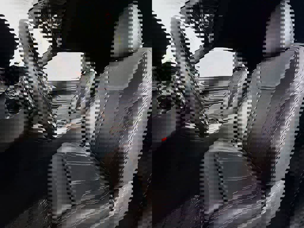 Used 2022 BMW 430i Convertible image 11