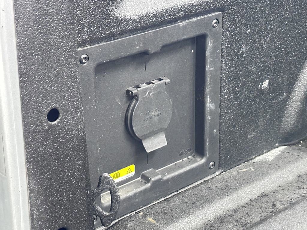 Certified 2022 Ford F150 Lariat w/ Equipment Group 502A High image 20