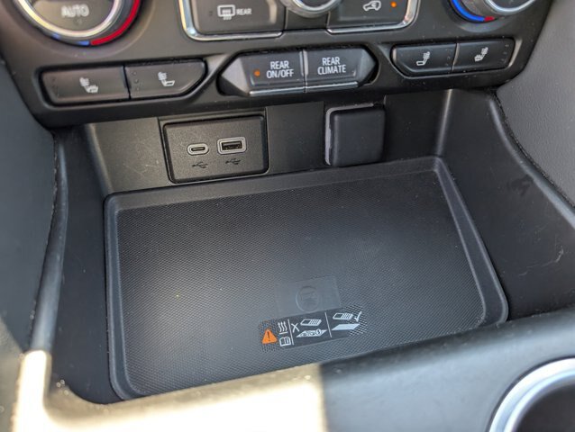 Used 2024 Chevrolet Tahoe LT AWD/4WD image 17