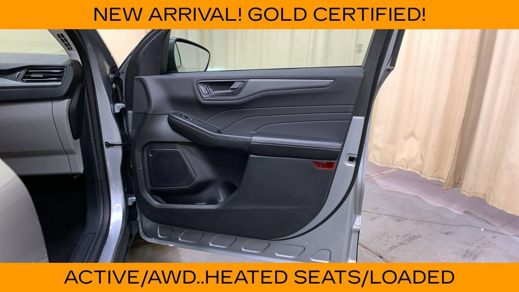 Certified 2023 Ford Escape Active AWD/4WD image 10