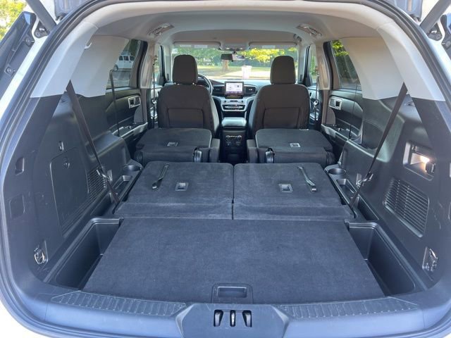 Certified 2022 Ford Explorer XLT w/ Class IV Trailer Tow Package image 30